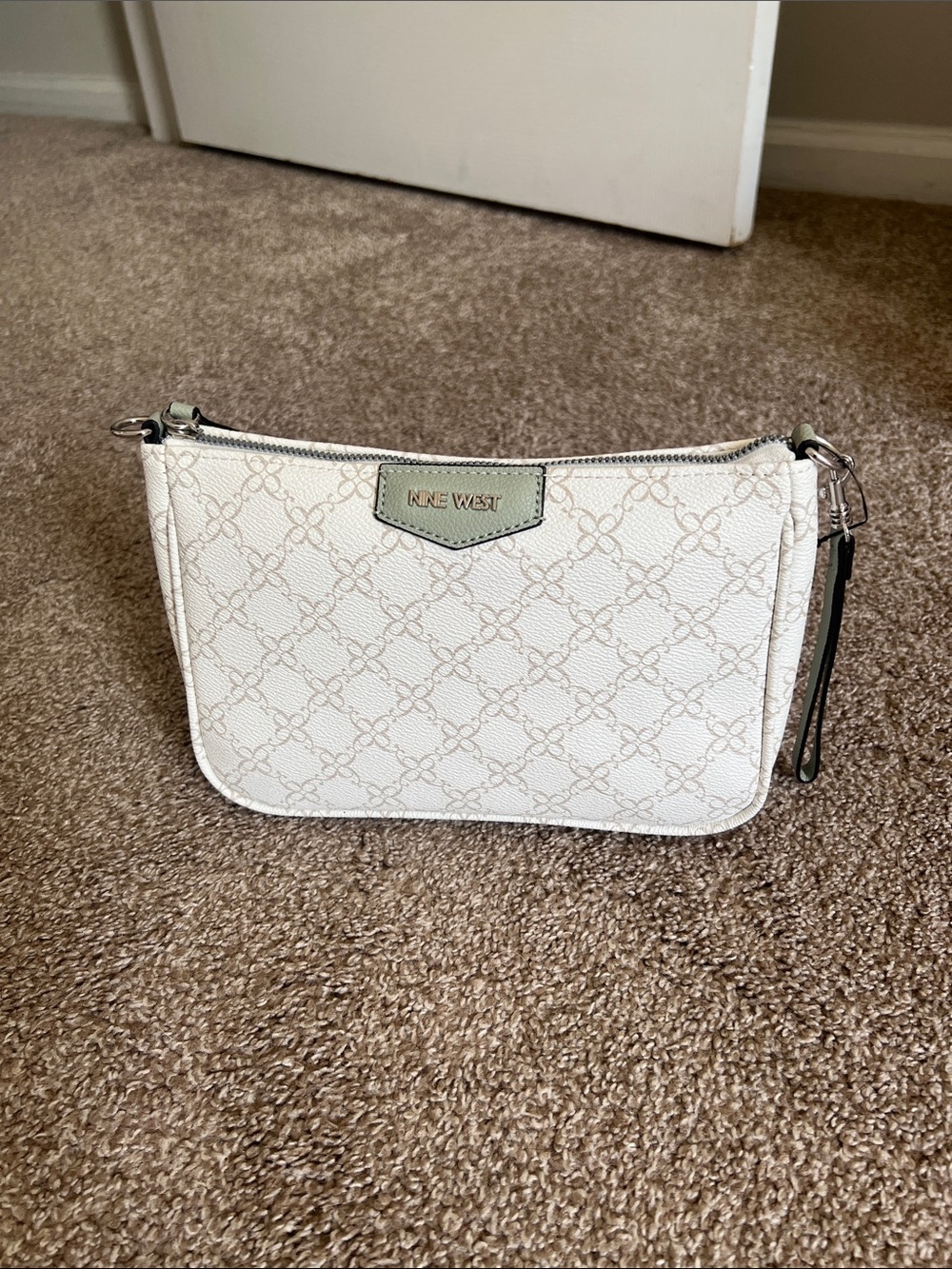 Nine West Cream Patterned Large Wristlet Pouch